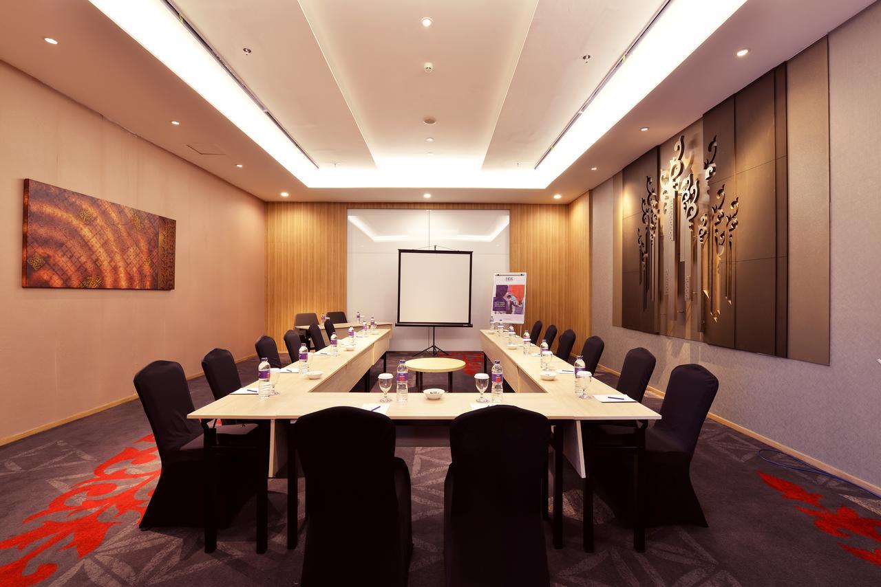 Fox Hotel Pekanbaru Exteriér fotografie