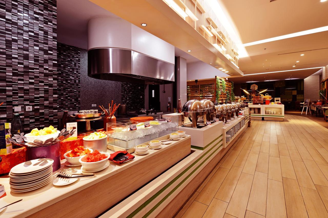 Fox Hotel Pekanbaru Exteriér fotografie