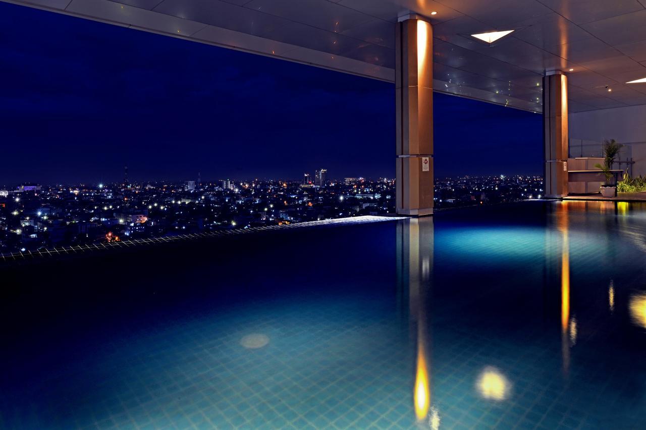 Fox Hotel Pekanbaru Exteriér fotografie
